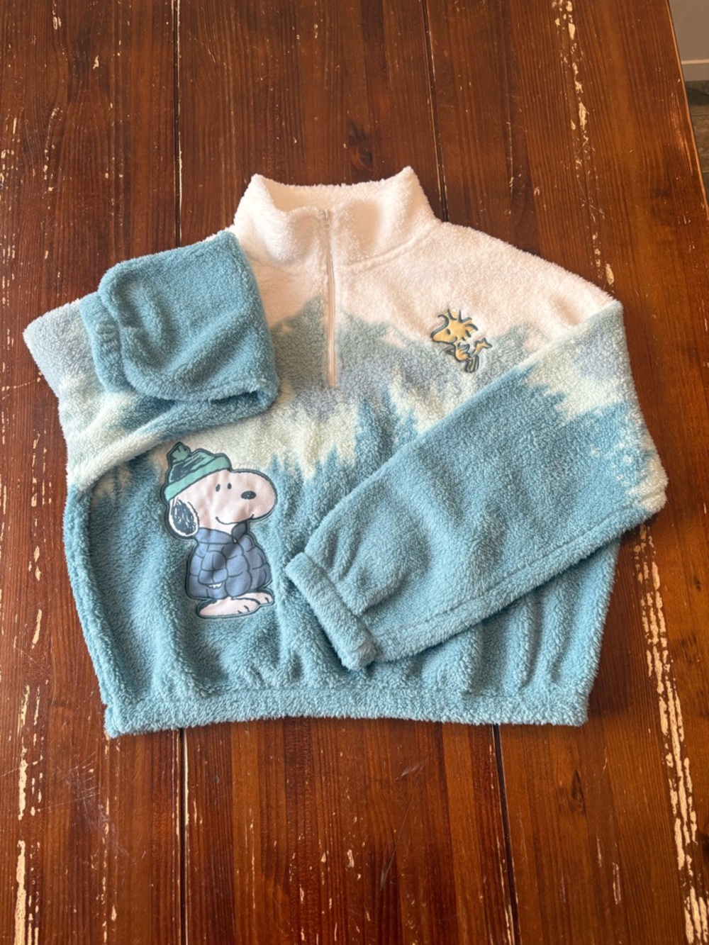 White Sherpa Zip Jacket with Peanuts Tags Snoopy n Woodstock